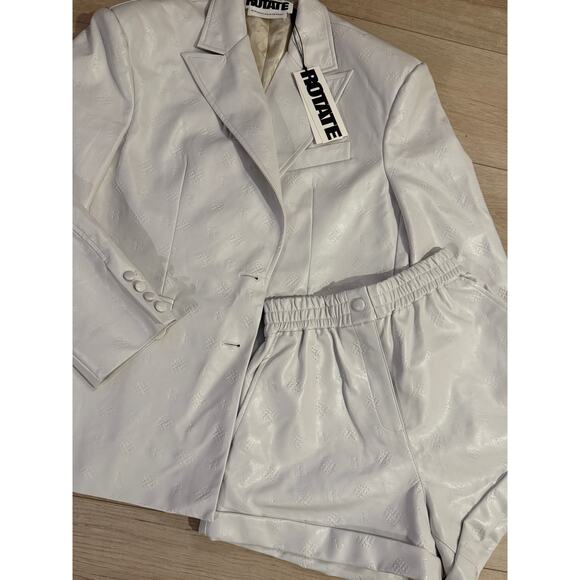 ROTATE Birger Christensen Embossed Catherine Blazer & Belina Shorts SET - Picture 15 of 15